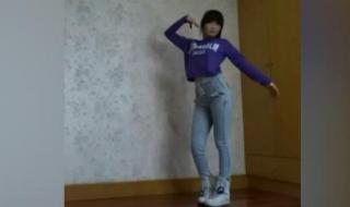 紧身牛仔裤美女热舞 紧身牛仔裤美女热舞