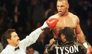泰森vs霍利菲尔德 泰森vs霍利菲尔德